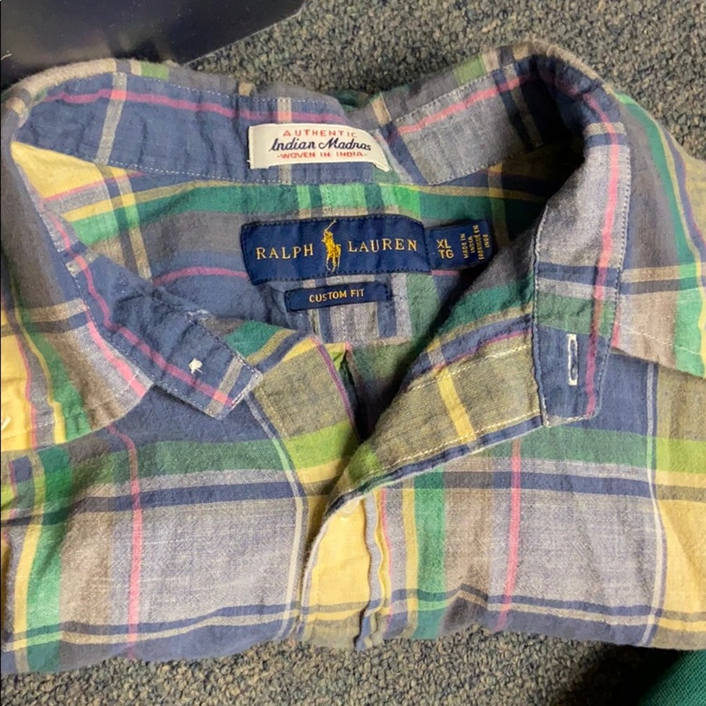men’s polo